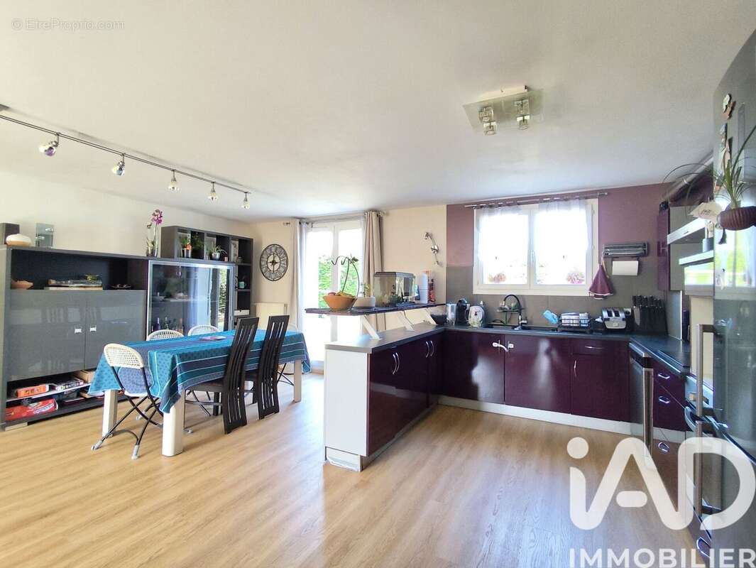 Photo 8 - Maison à LA VILLE-DU-BOIS