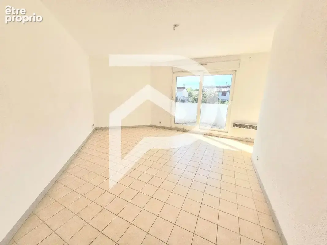 RARE - Appartement T2 bis- SAINT GÉLY - photo 2