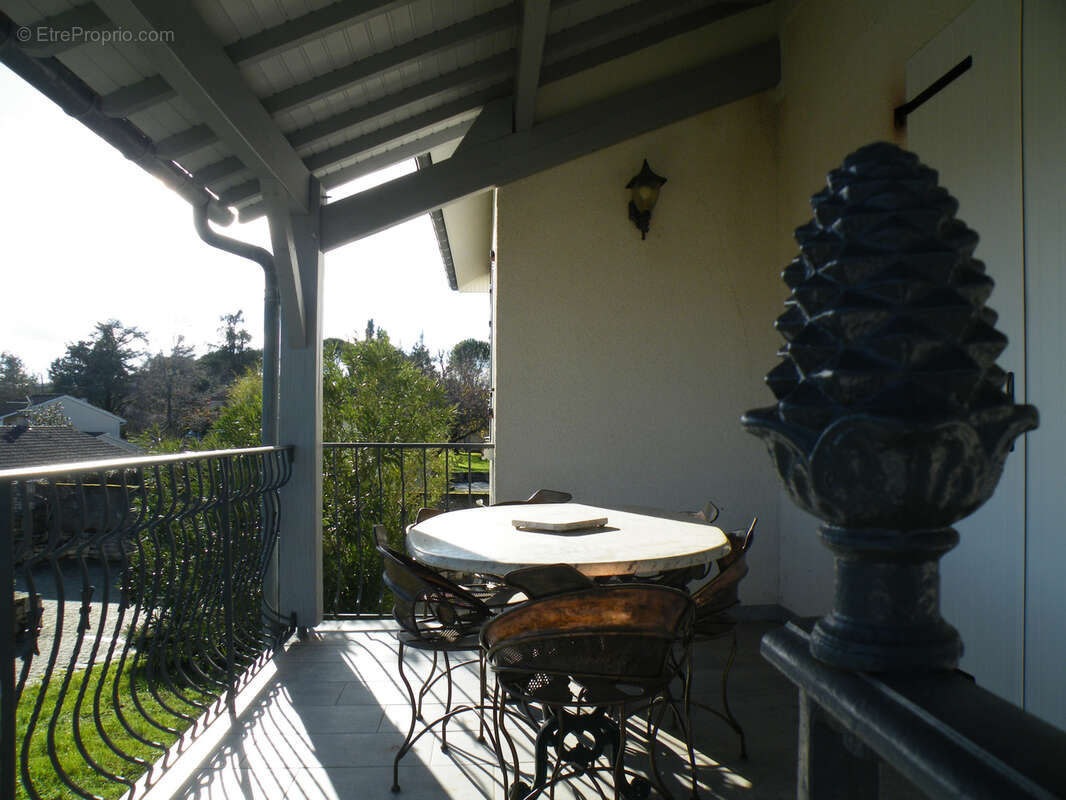 Maison à VILLEFRANCHE-DE-ROUERGUE