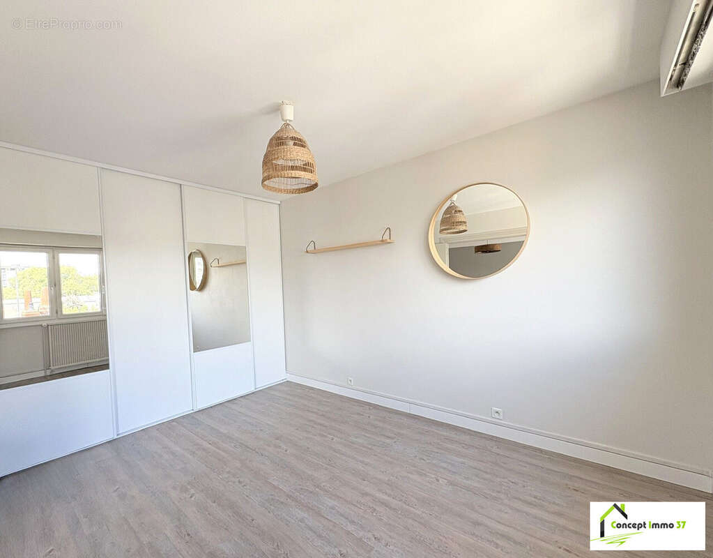 Appartement 84 m² à Tours  - photo 5