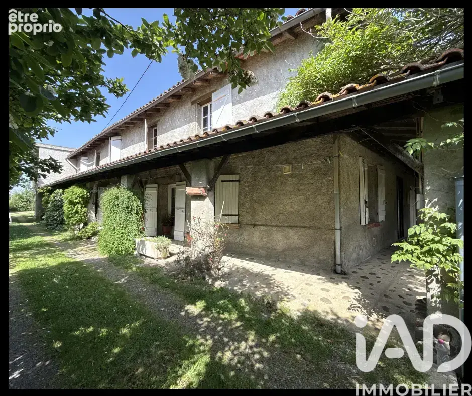 Photo 1 - Maison à SAINTE-FOY-DE-PEYROLIERES