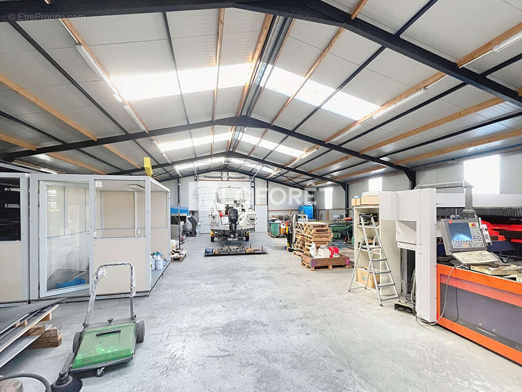 Commerce à JOSSELIN