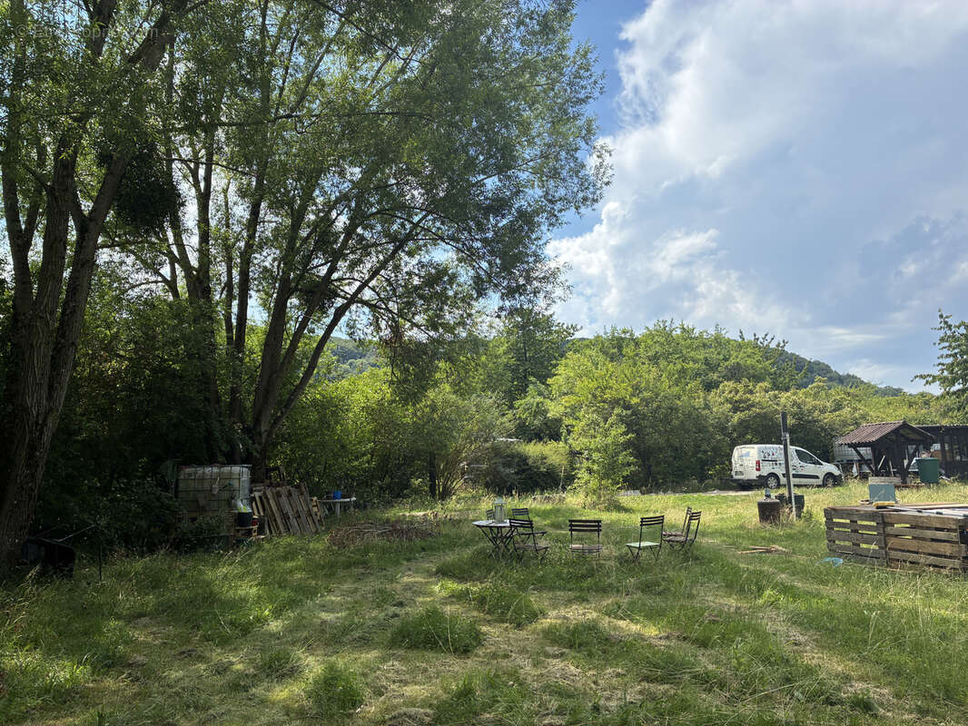 Terrain de loisirs, clos, avec dépendances - photo 4