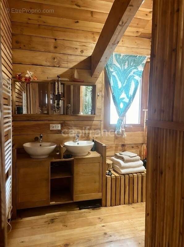 Maison à LACANAU