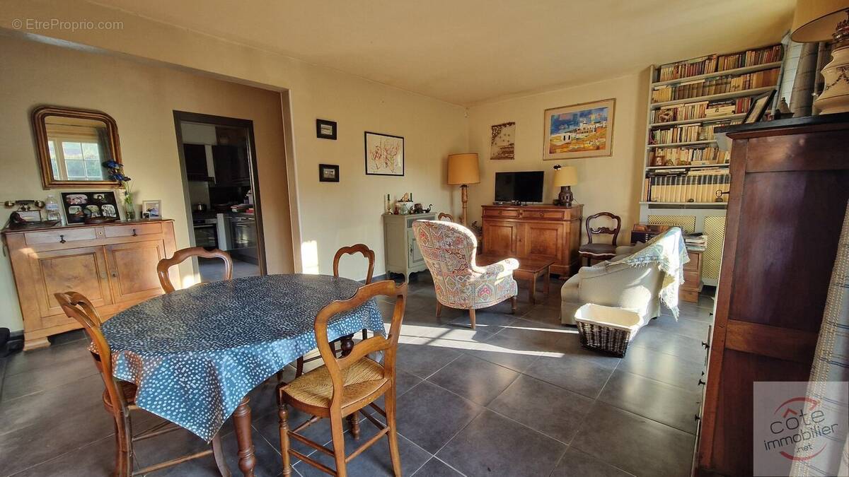 Maison à SERMAISE