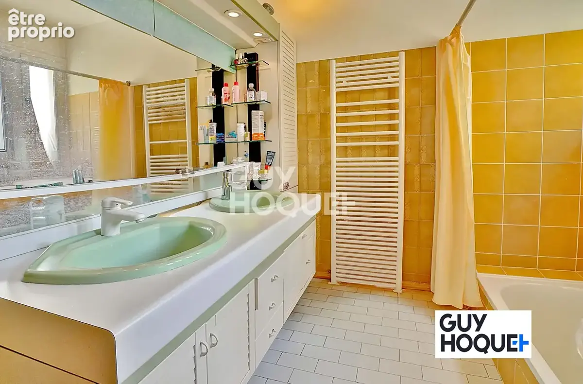 A vendre en exclusivité maison de 227 m² à Lyon 5 - photo 8
