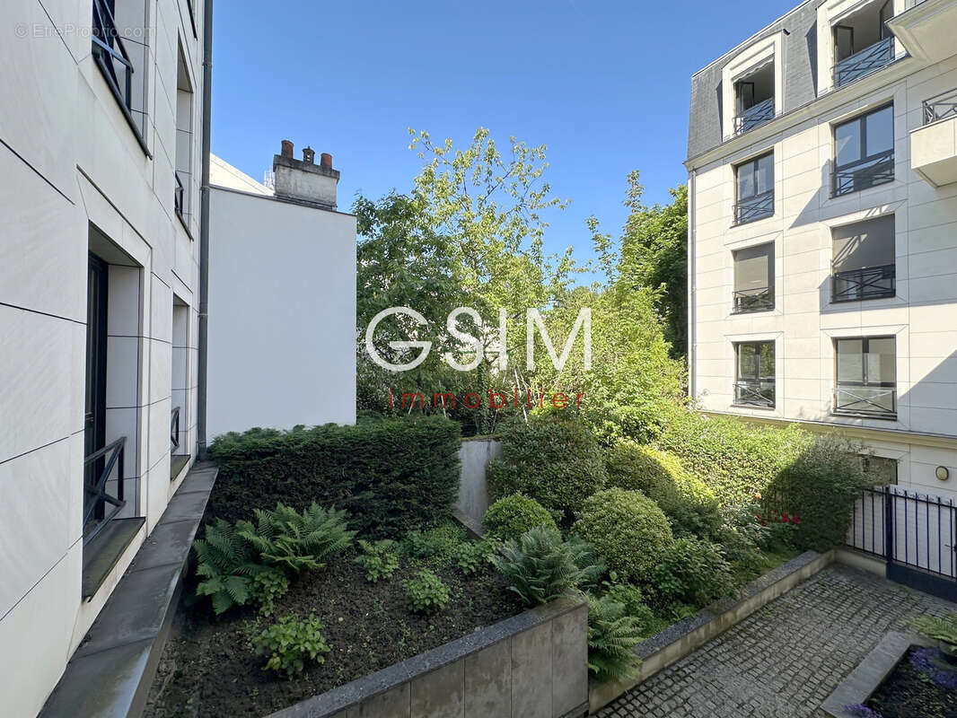 Appartement à GARCHES