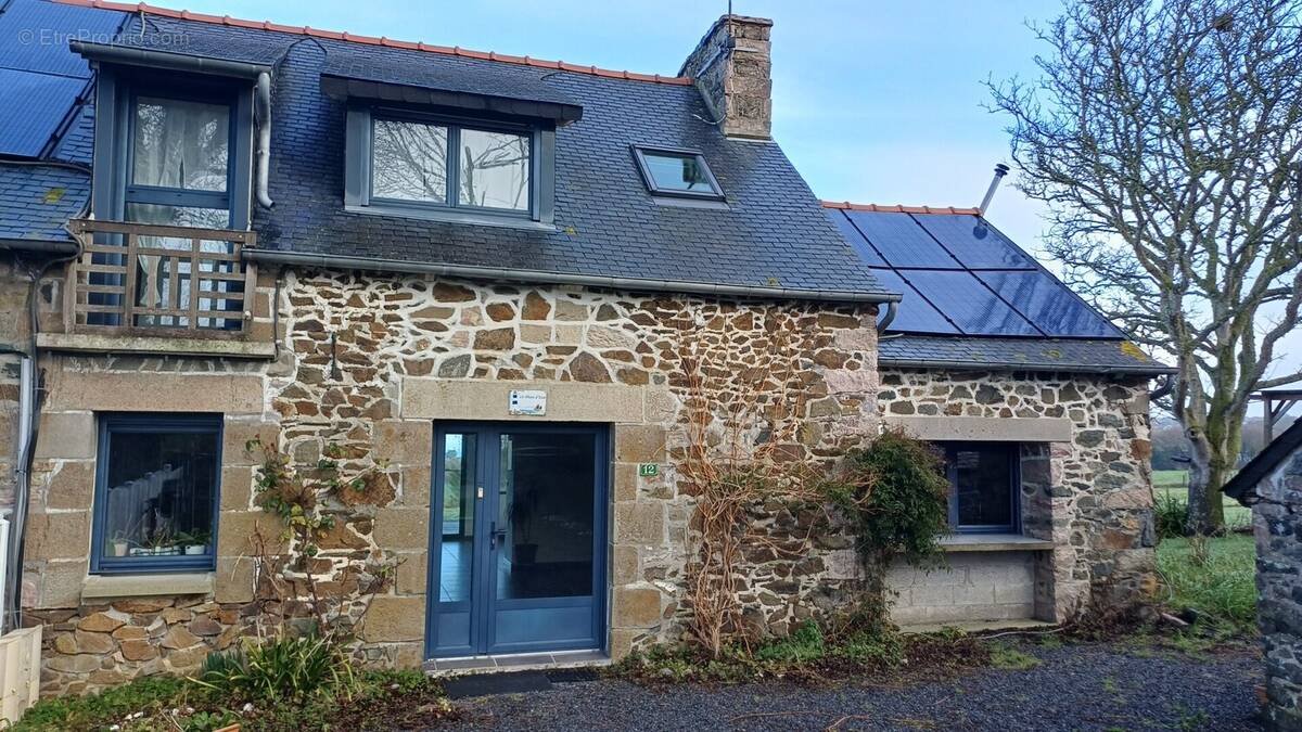 Maison à PLANGUENOUAL