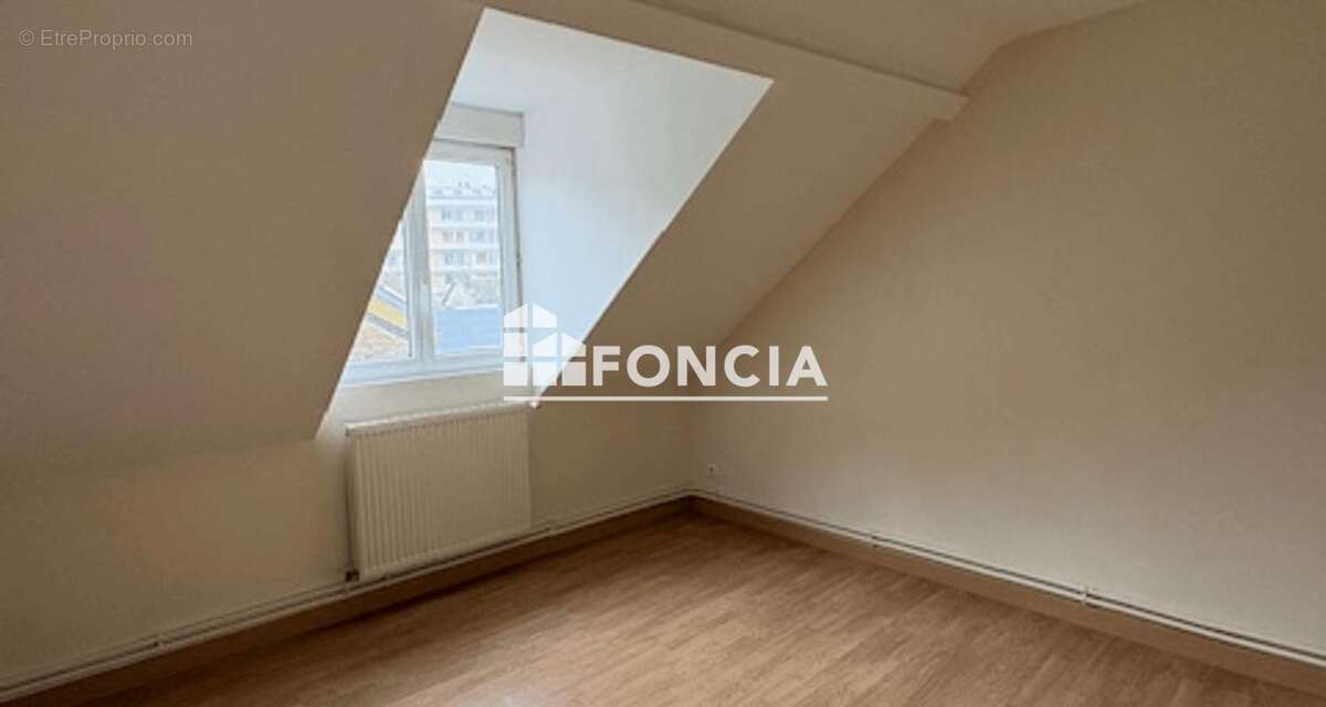 Appartement à CHARLEVILLE-MEZIERES