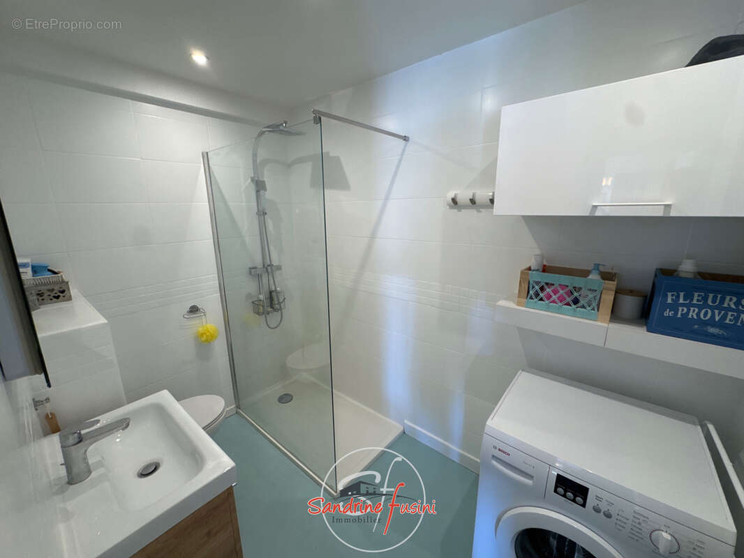 Appartement à VENCE