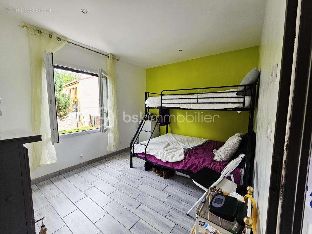 À VENDRE – Maison familiale de plain-pied avec grand terrain – Cournon-d'Auvergne - photo 16