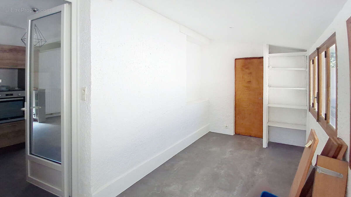 Maison à VILLENEUVE-LES-AVIGNON