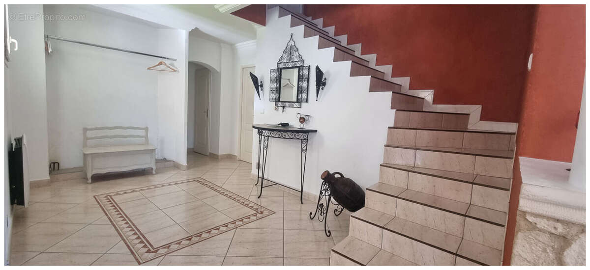 VENDUE CHAPONNAY Maison 154 m² sur parcelle 1097 m² - photo 5