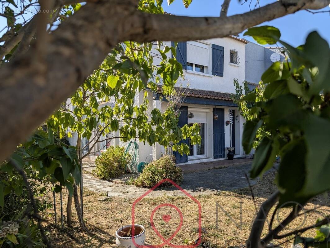Maison à COURSAN