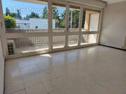 Appartement à VILLENEUVE-LES-AVIGNON