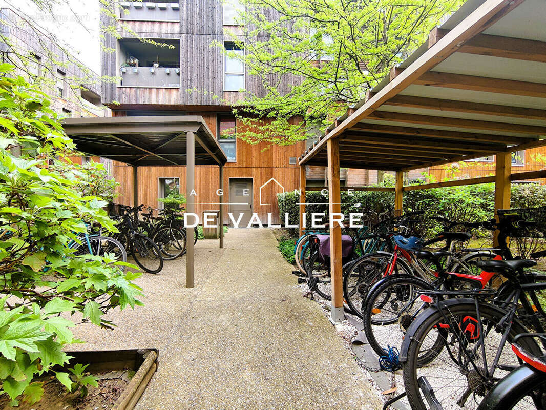 Appartement à NANTERRE