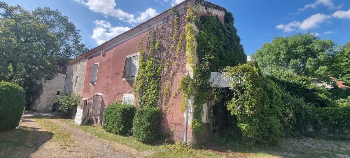 A vendre avec l'Agence Immobilière Le Pic du Quercy - photo 4
