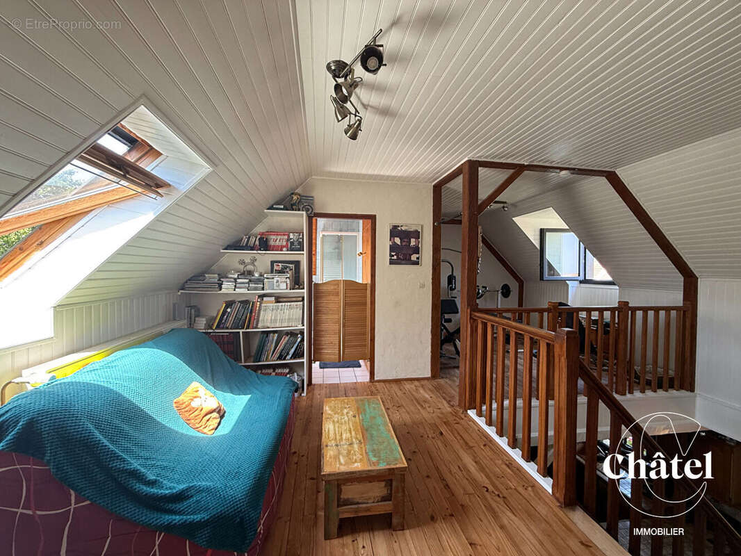 Maison Fleurines - 3 ch - Garage - Jardin - photo 8