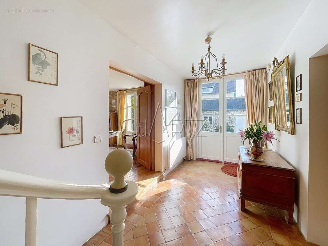 Maison à COURDIMANCHE