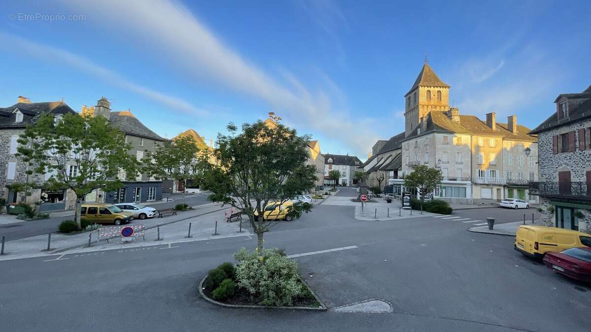 Appartement à PLEAUX