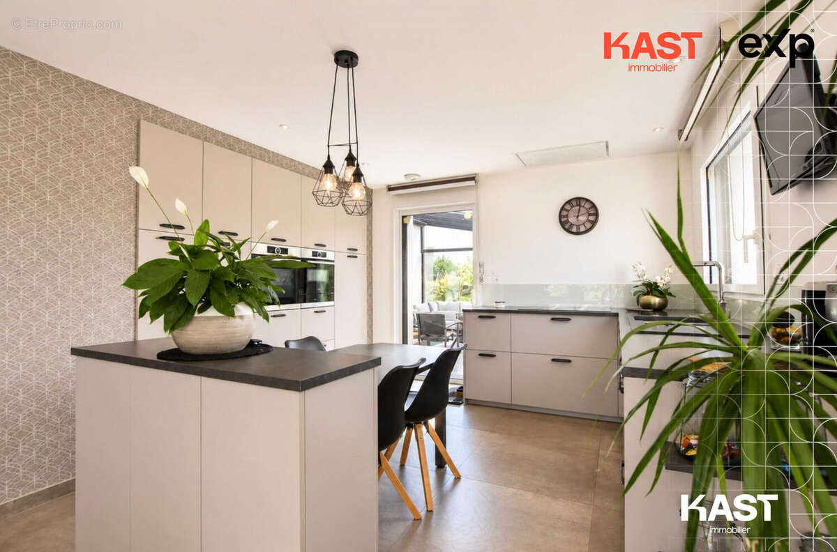 Maison 138 m² à Domagne  - photo 5