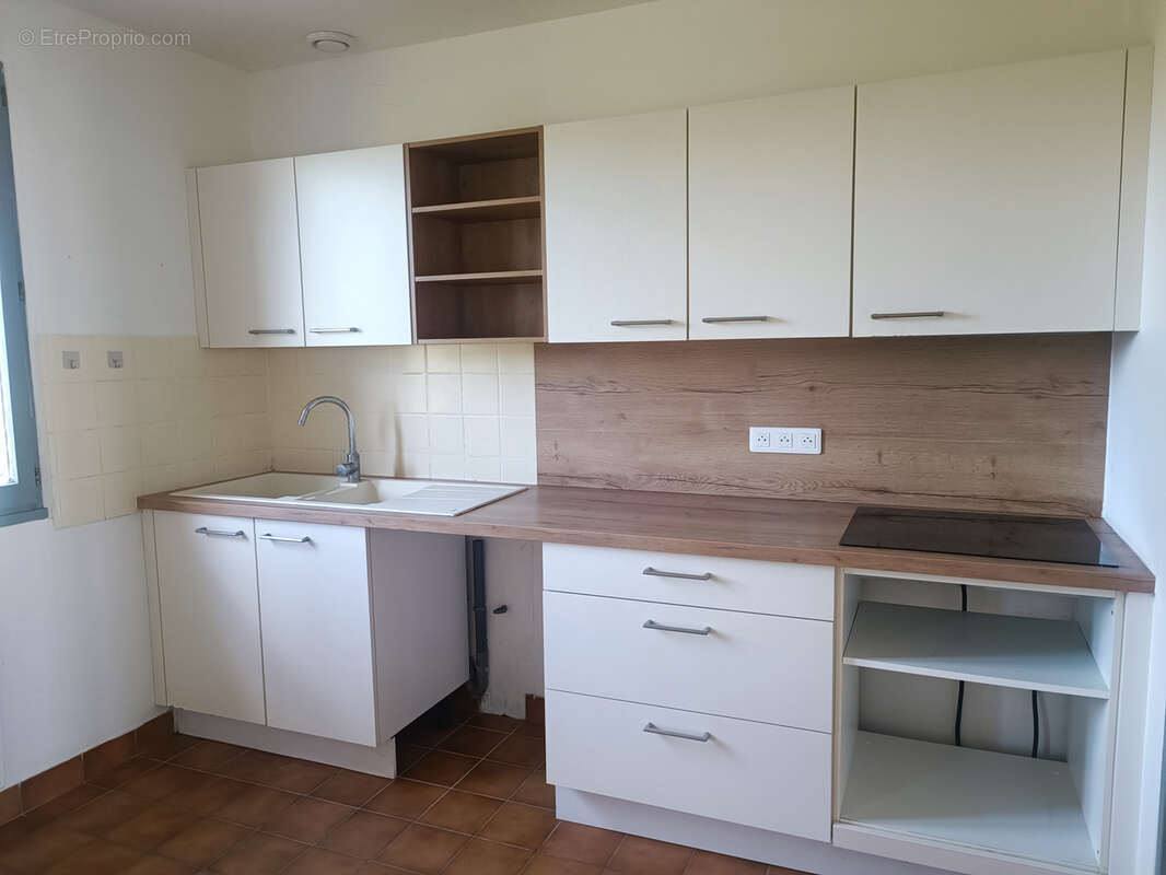 Maison à CHARENTONNAY