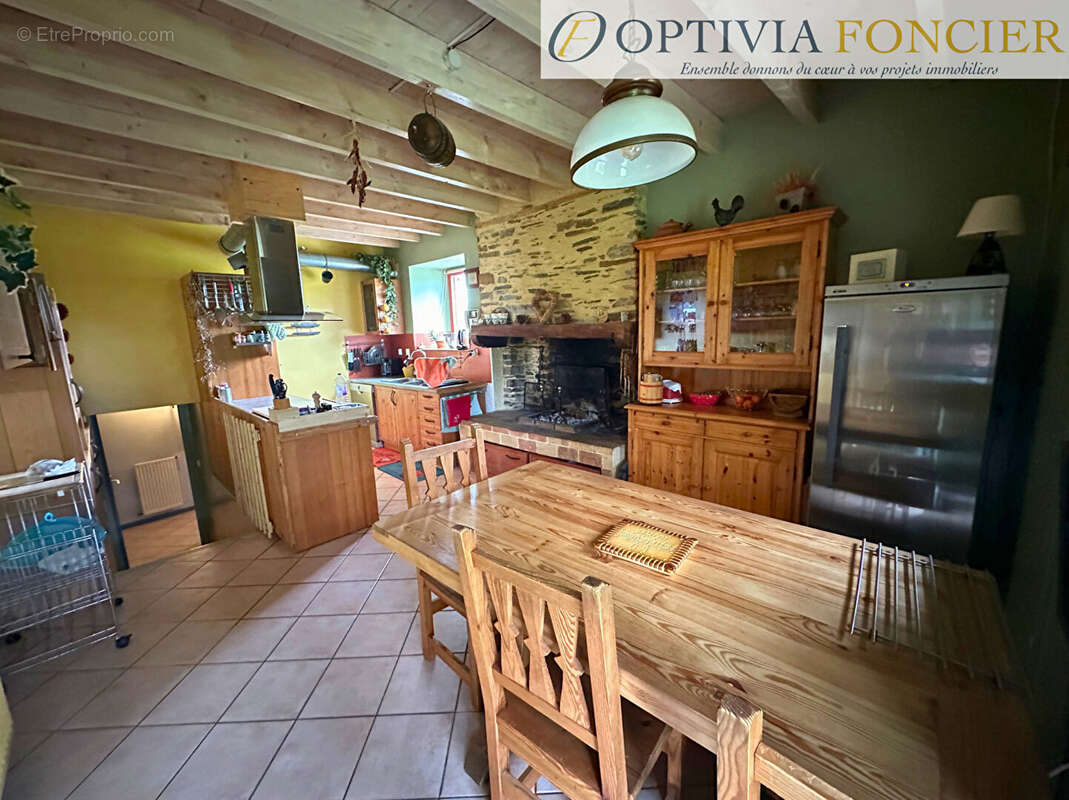 Maison à BAIN-DE-BRETAGNE