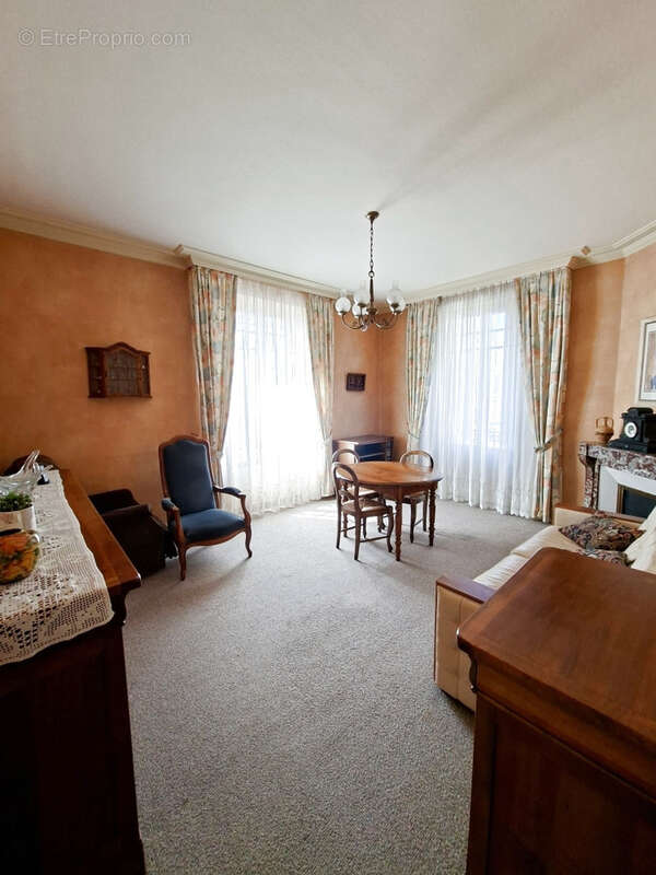 Appartement à BRIVE-LA-GAILLARDE