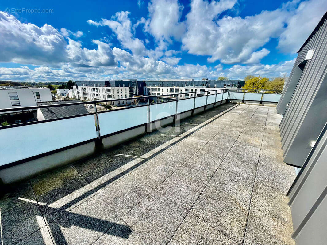 Appartement à TREILLIERES