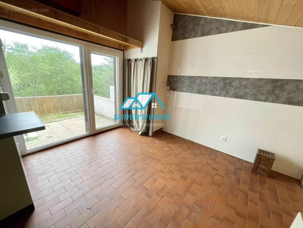 Maison à VIEILLE-BRIOUDE