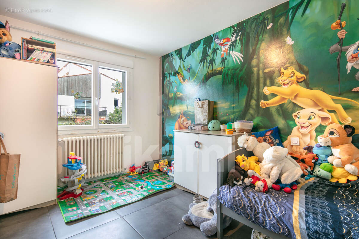 Maison à ROMANS-SUR-ISERE