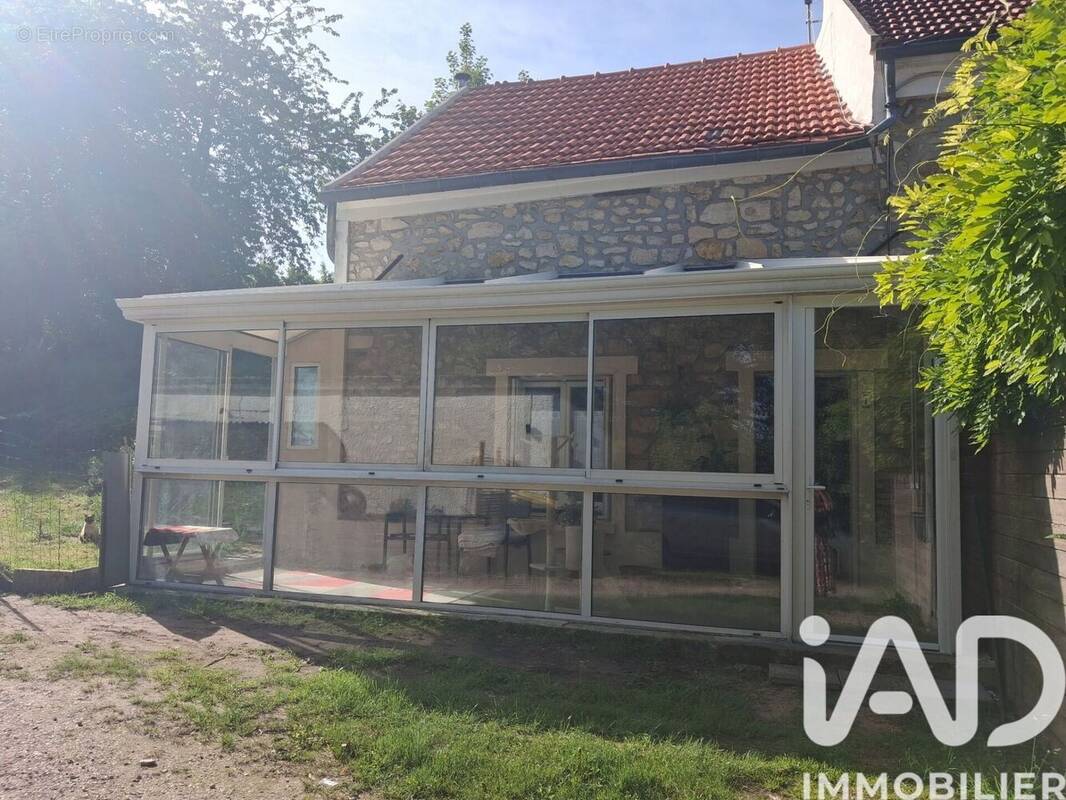 Photo 1 - Maison à CROUY-SUR-OURCQ