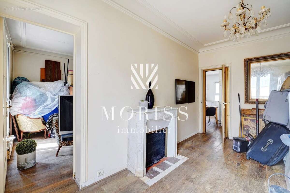 Appartement à PARIS-15E