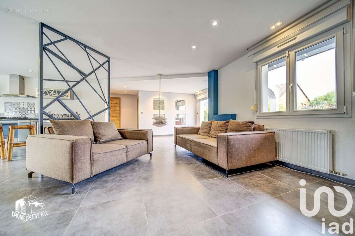 Photo 2 - Maison à COURCELLES-CHAUSSY