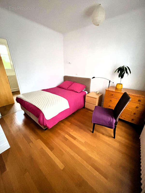 Maison à L&#039;HAY-LES-ROSES