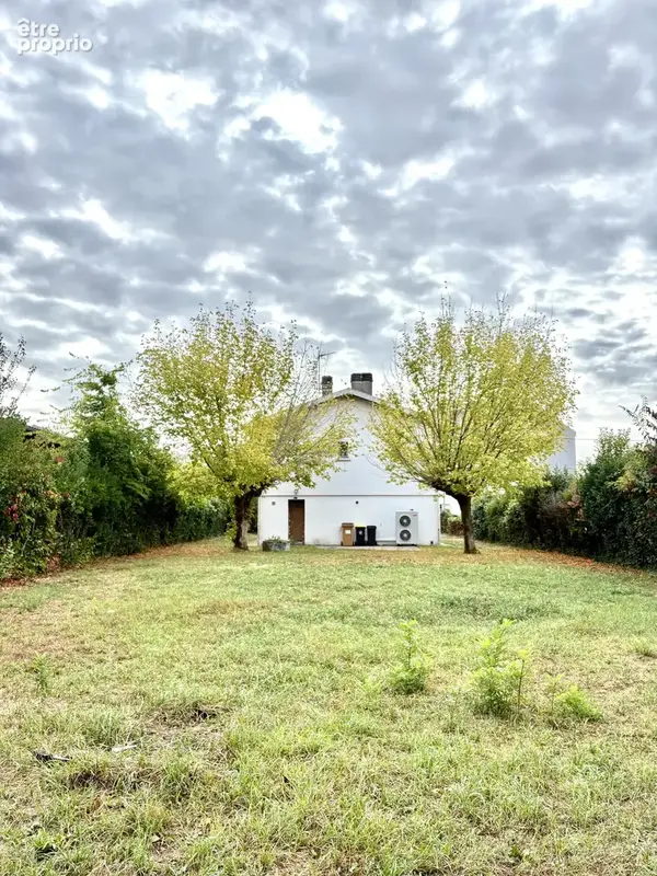 LIBOURNE   Maison 102 m2 à rénover + terrain 1 035 m2 constructible - photo 2