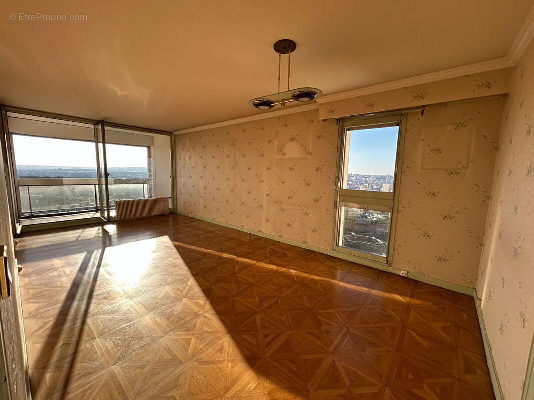 Appartement à L'HAY-LES-ROSES