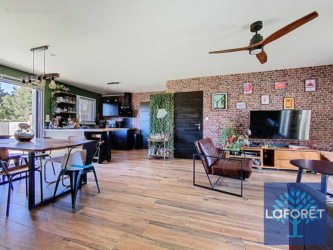 Maison à CHANTONNAY