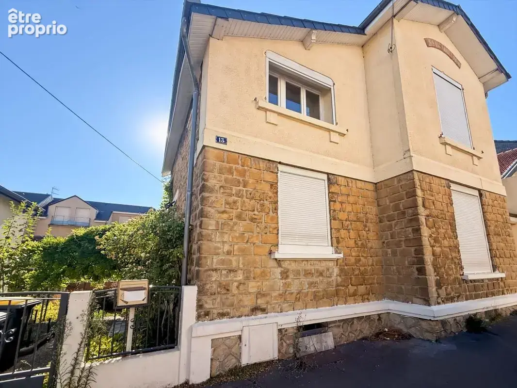 Maison 70 m² avec jardin, garage et fort potentiel – Secteur Mézières, Charleville-Mézières - photo 13