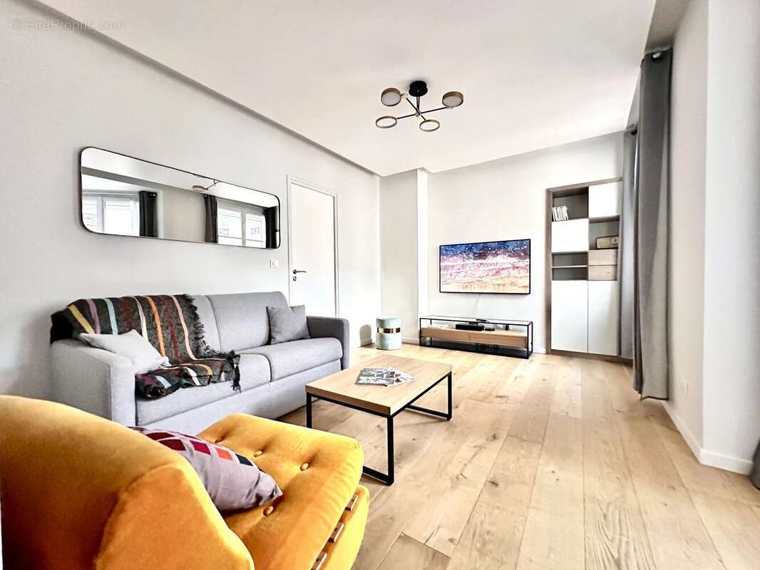 Appartement à PARIS-4E
