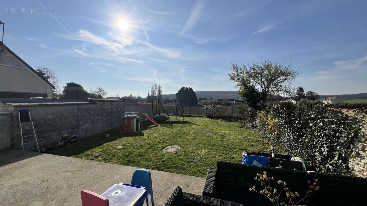 Maison à LA FERTE-ALAIS