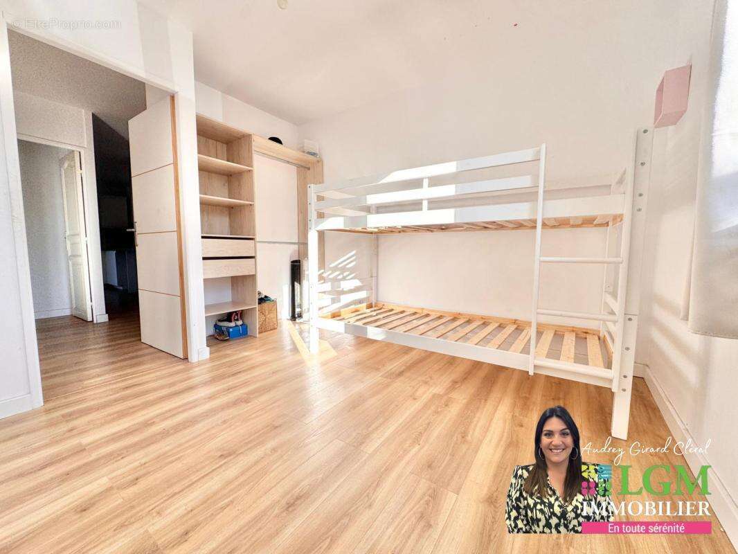 Appartement à LUNEL