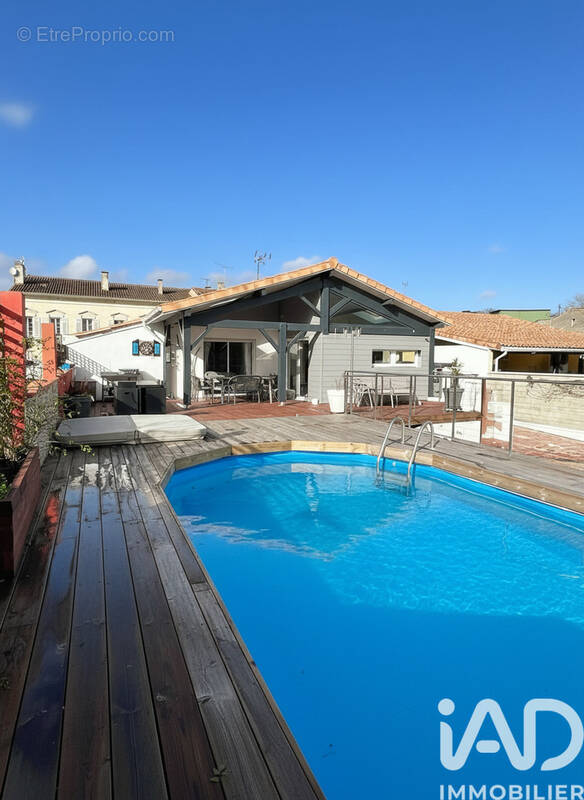 Photo 1 - Maison à CUBZAC-LES-PONTS