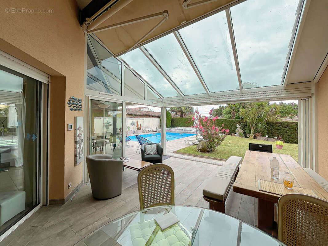 Maison à SAINT-GEOURS-DE-MAREMNE