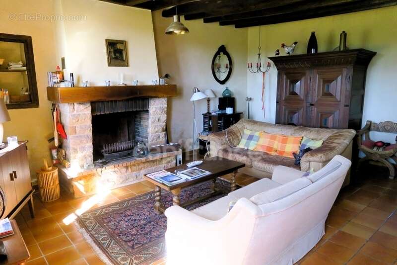 Entre CLOYES sur Le Loir et DROUÉ, Longère à vendre 4 pièces RUAN SUR EGVONNE (41) - photo 5