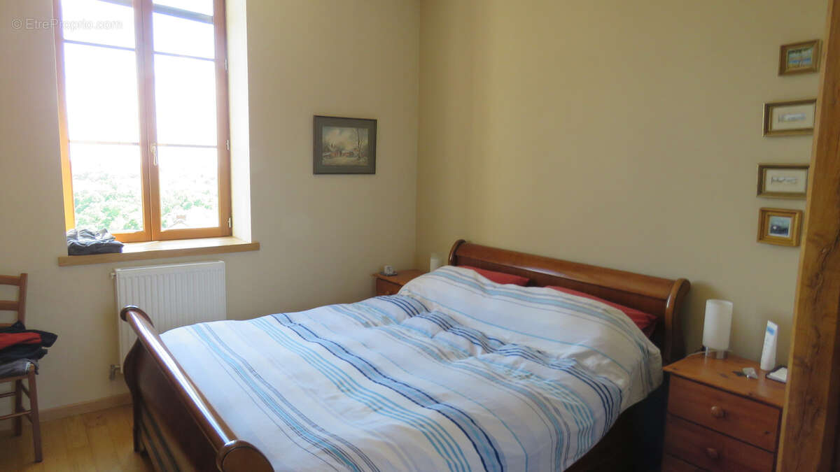 Maison à SAINT-JORY-LAS-BLOUX