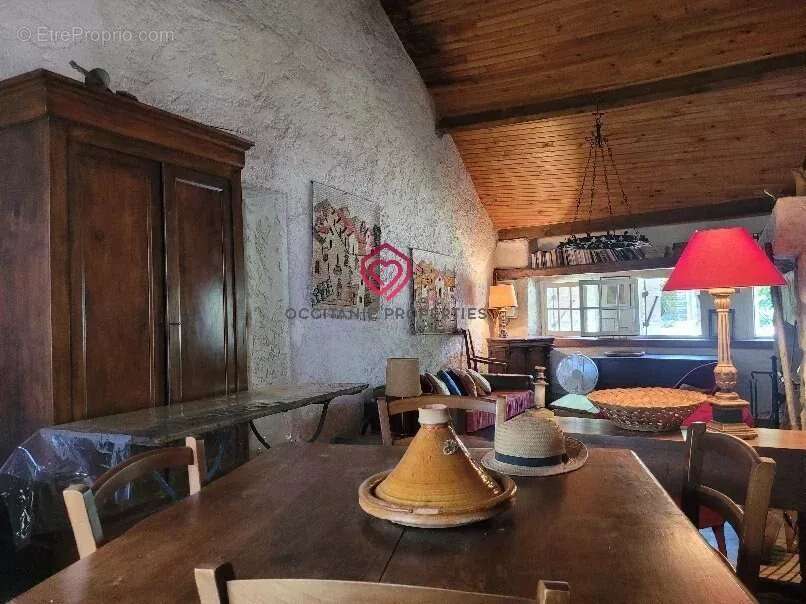 Maison à MASSAT