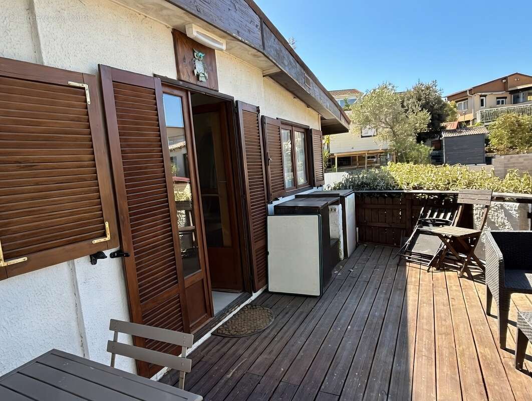 Maison à ROQUEBRUNE-SUR-ARGENS