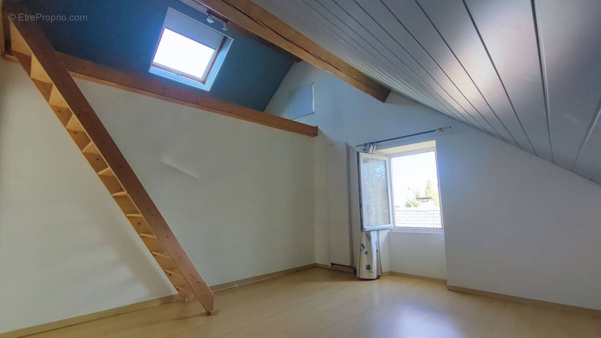 Appartement à VALENTIGNEY