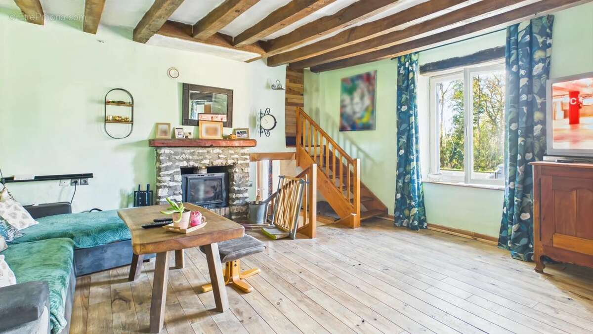 Maison à MEZIERES-EN-BRENNE